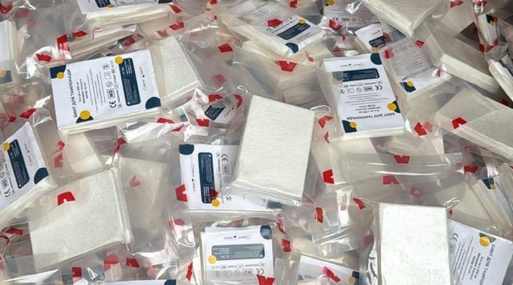 ДОПОМОГА РЯТУЄ ЖИТТЯ:ПЕРЕДАЛИ 400 КРОВОСПИННИХ БИНТІВ