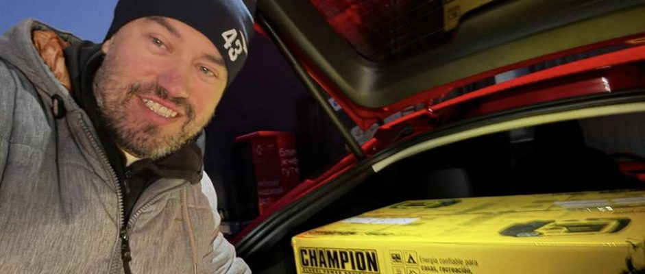 ПРОДОВЖУЄМО ДОПОМАГАТИ ЗАХИСНИКАМ